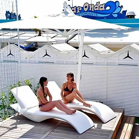 Liane Hotel
